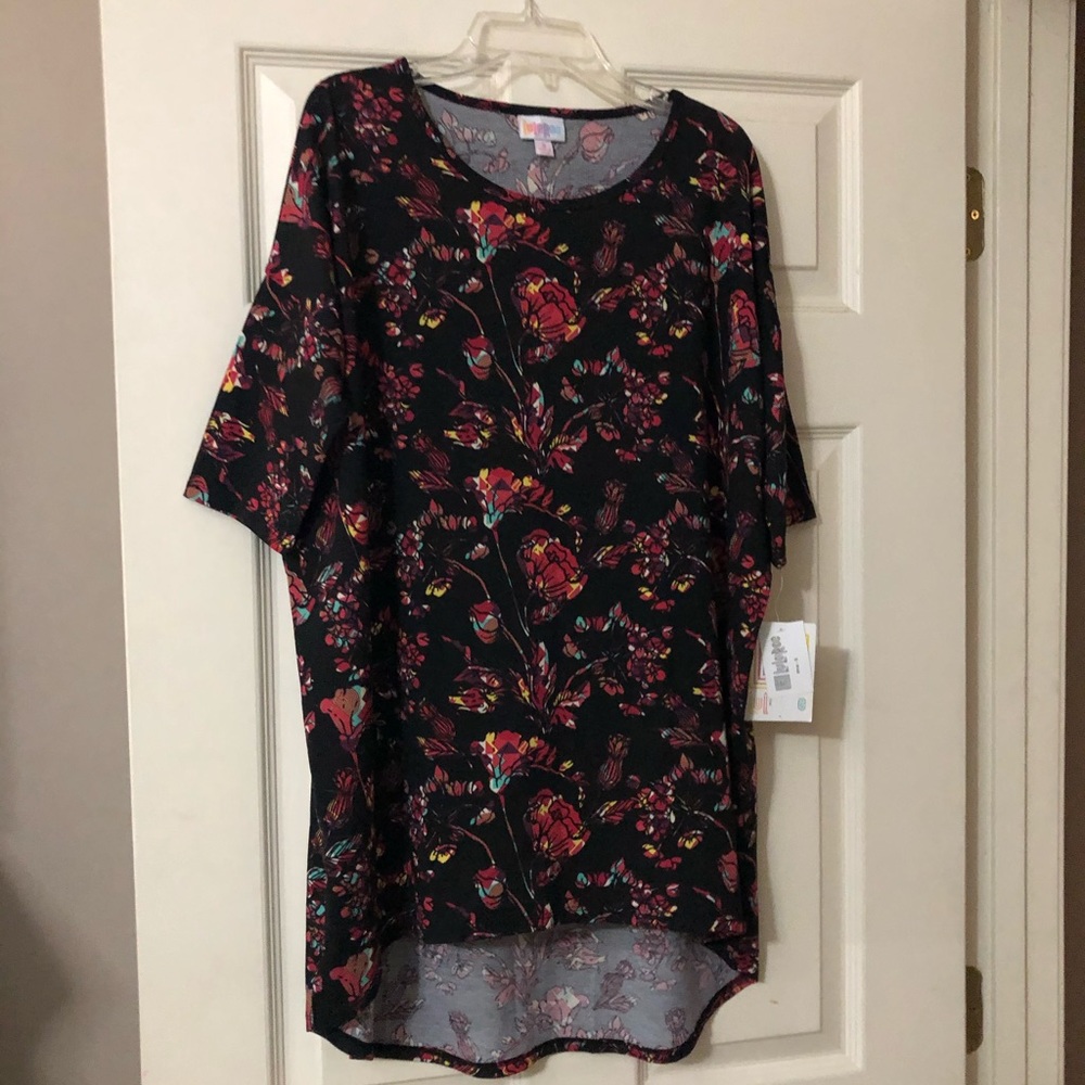 BNWT Lularoe Irma, Small